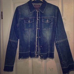 GUESS JEAN JACKET (fits more like a medium!)